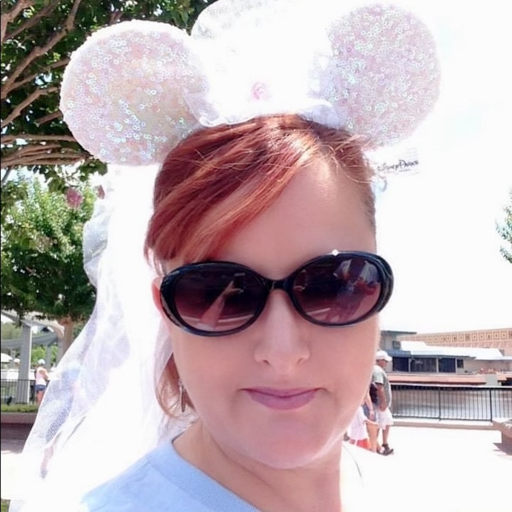 Meet your Posher, Lori